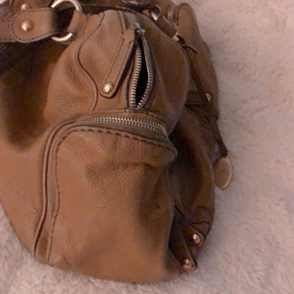 Tod’s Handbag - Picture 7 of 16
